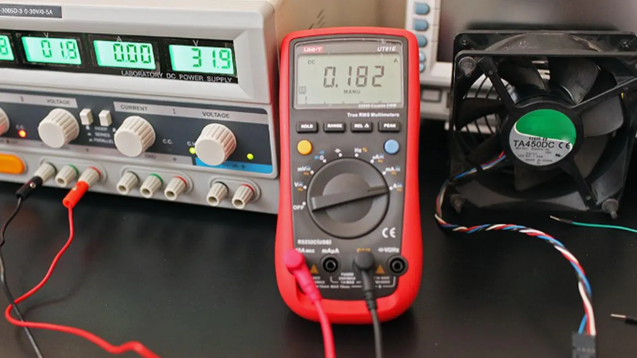 cooling fan reverse polarity protection